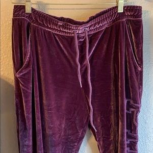 VS PINK velvet joggers large
